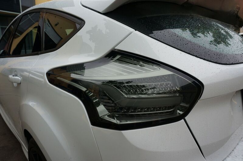 Smoke Full LED 3D Light Bar Tail Lights Fit For Ford Focus LZ 2015-2018 image