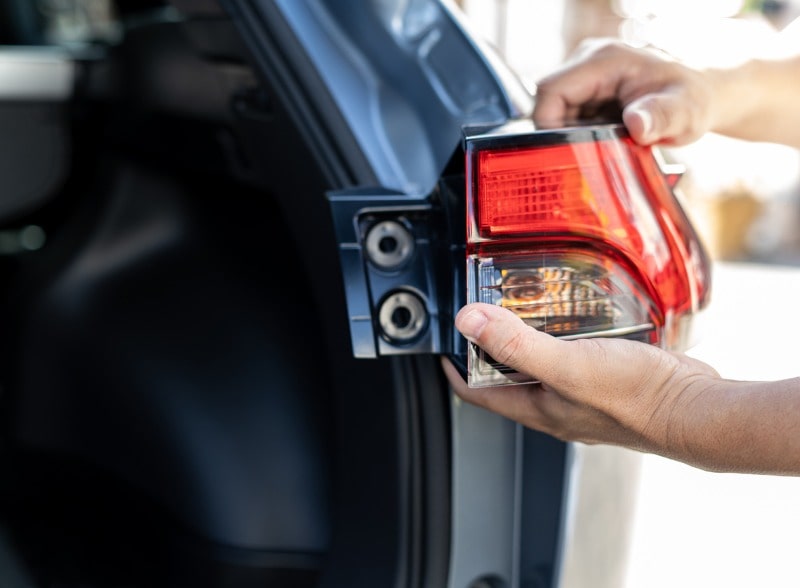 3 Reasons to Replace Your Failing, Damaged or Broken Tail Lights Now main image