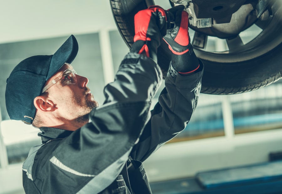 Know the Difference Between Your Car’s CV Joints & Ball Joints